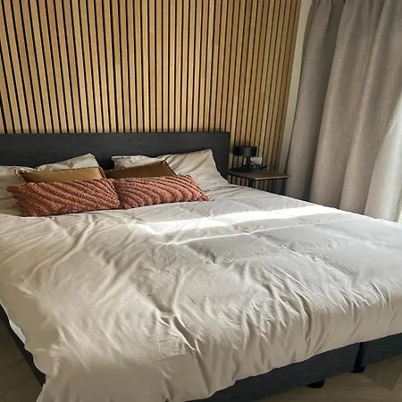 2-bedroom In Semesterbostad Ulicoten